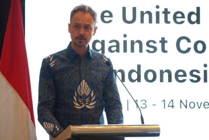 UNODC Country Manager for Indonesia Erik Van Der Veen addresses participants at UNCAC event, Jakarta, 13 November 2023.