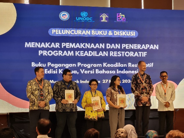 The event also marked the launch of the Indonesian Version of the Restorative Justice Programme Handbook, Second Edition. Jakarta, 27 March 2024.