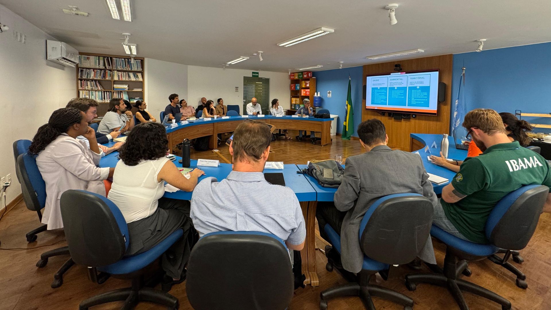 32 participantes de diversas instituições se reúnem na sede do UNODC, em Brasília, para a 2a reunião do GT