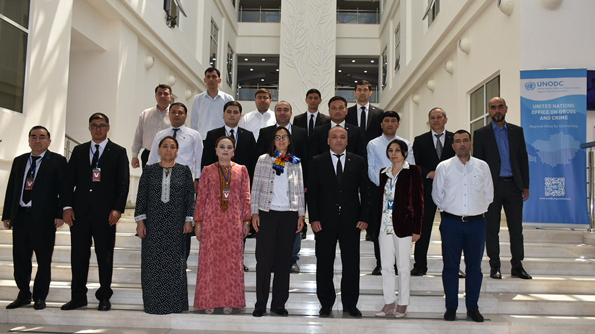 /roca/uploads/res/NEWS/news_2024/june/unodc-enhances-the-capacity-of-law-enforcement-officers-and-judiciary-in-addressing-trafficking-in-children-in-turkmenistan_html/CHA_7063_summary.jpg